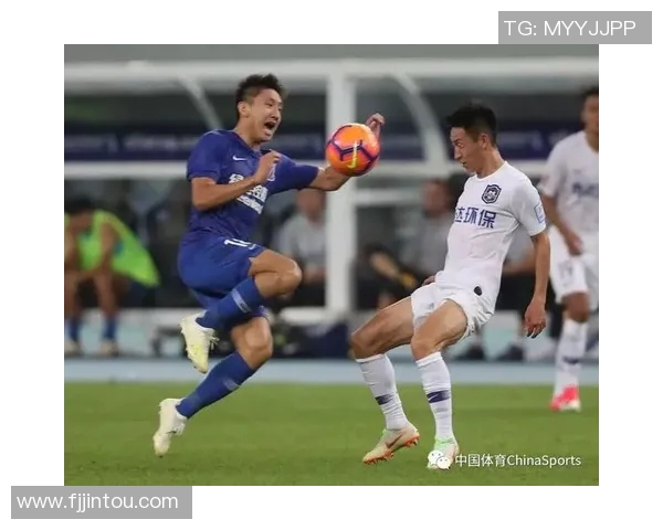 南京足球队强势领跑足球状态排行榜展现卓越实力与团队凝聚力 南京足球队强势领跑足球状态排行榜展现卓越实力与团队凝聚力