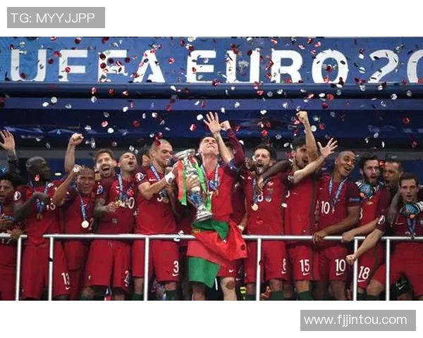 成都乒乓球队在欧锦赛积分榜上以86分稳居第一名展现强劲实力 成都乒乓球队在欧锦赛积分榜上以86分稳居第一名展现强劲实力