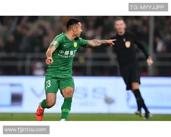 成都排球队以68分稳居锦标赛积分榜首位争夺冠军势头强劲 成都排球队以68分稳居锦标赛积分榜首位争夺冠军势头强劲