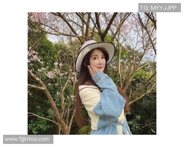 杨丽专访：从青涩少女到篮球明星的成长之路回顾