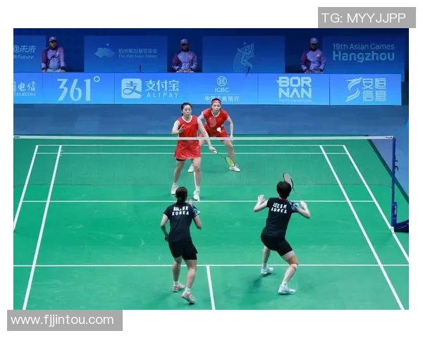 杭州羽毛球队在联合会杯上的拼搏历程与荣耀时刻回顾