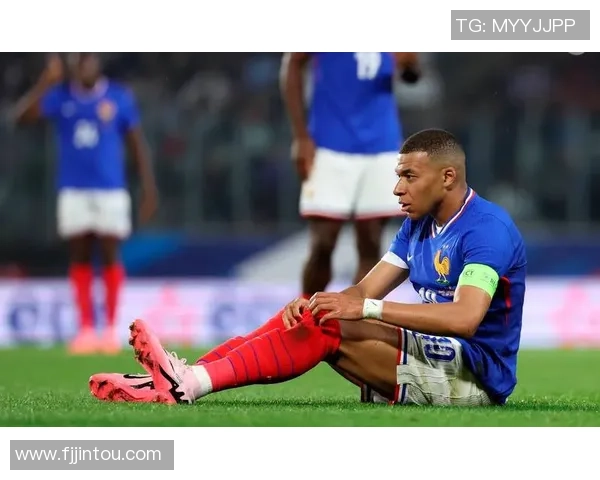 法国足球明星的疯狂行为与自毁前程的故事