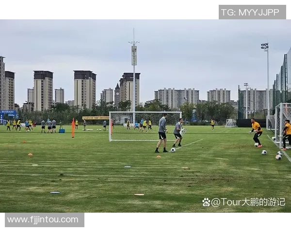 赛后分析:杭州足球队与西安足球队的战术配合与表现评估 赛后分析:杭州足球队与西安足球队的战术配合与表现评估