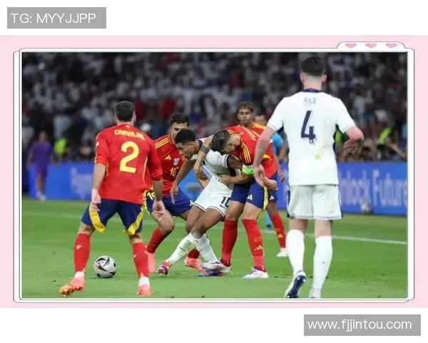 足球明星荣耀时刻展现夺冠瞬间的精彩图片合集 足球明星荣耀时刻展现夺冠瞬间的精彩图片合集