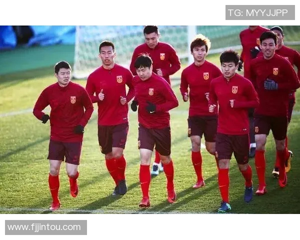 重庆篮球队耐力对比深度解析揭示球队潜力与挑战 重庆篮球队耐力对比深度解析揭示球队潜力与挑战